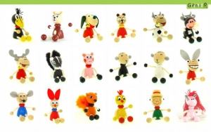 Dřevěná zvířátka - figurky Greenkid. Dřevěné hračky a dekorace do dětského pokoje. Kvalitní a bezpečné výrobky od Abafactory. Havran - pejsek - kočička - kravička - myška - prasátko - ovečka - zajíc - žabka.